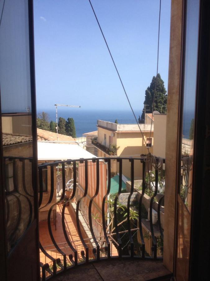 Casa Naumachie Relax In A Safe And Wonderful Place Taormina Eksteriør billede